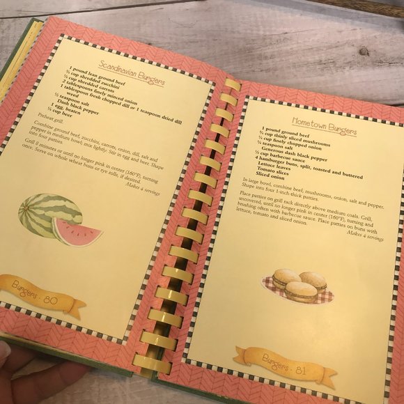 Debbie Mumm Backyard Entertaining - NOW offering $5.95 discounted shipping!! - Picture 8 of 11